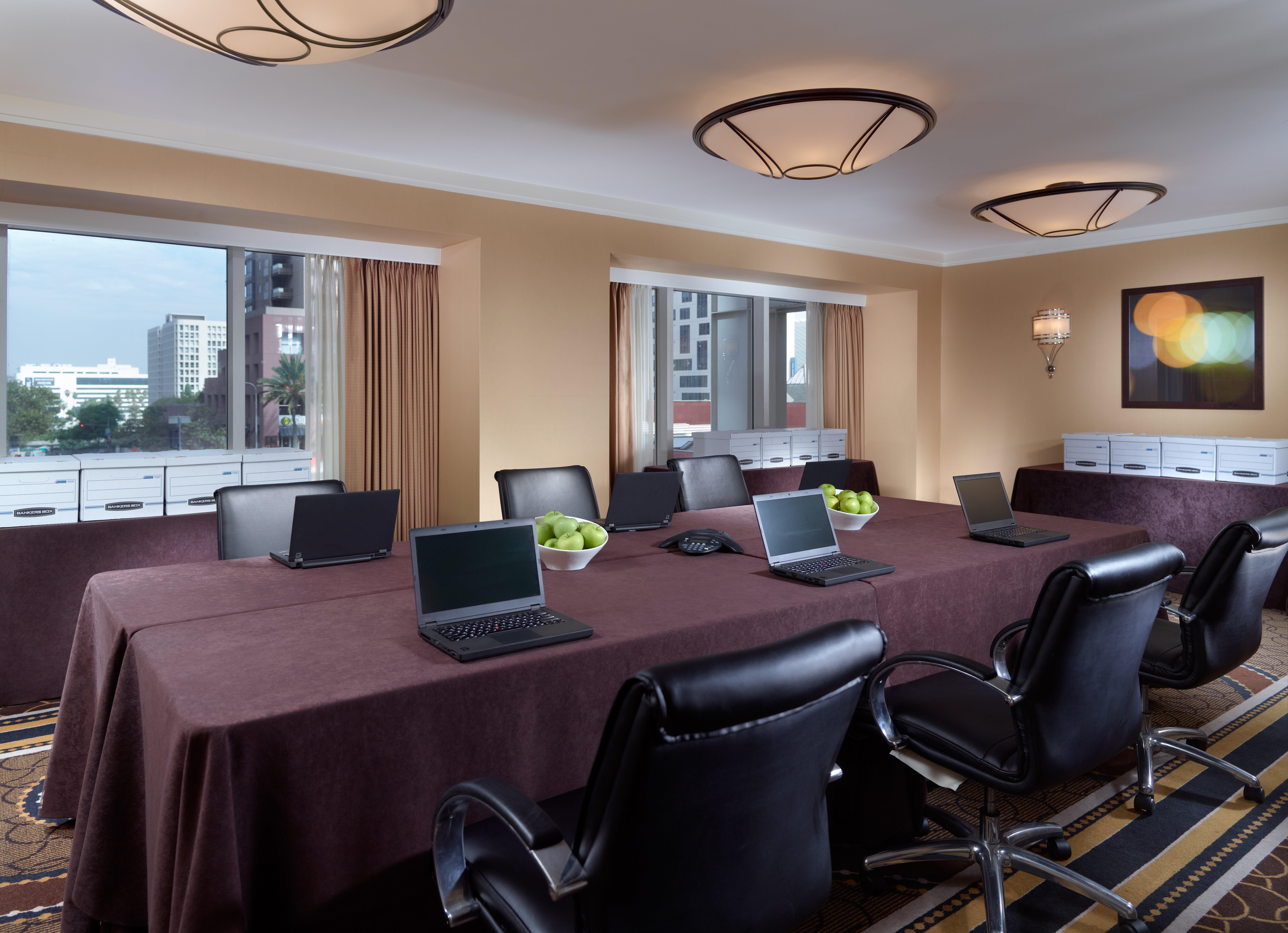 Omni Los Angeles Hotel Екстер'єр фото